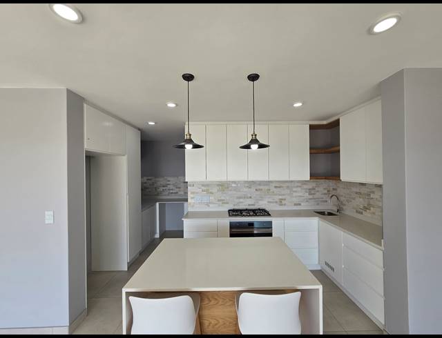 2 BEDROOM VILLA FOR SALE IN SHAKAS ROCK